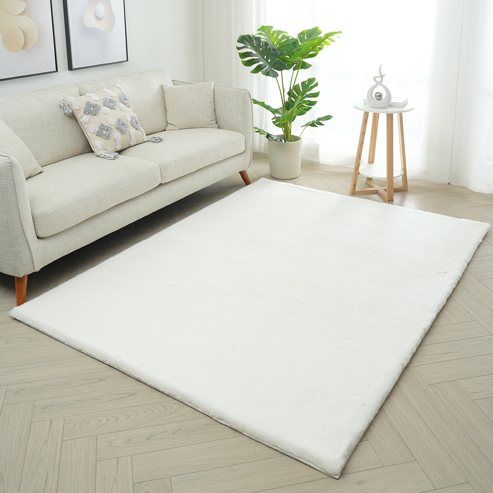 Wuhu: Faux Fur Carpet  Rug; (160x230)cm, Ivory
