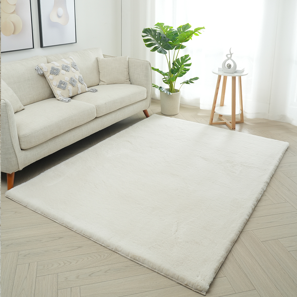WUHU: Faux Fur Carpet Rug; (150x200)cm, Light Beige
