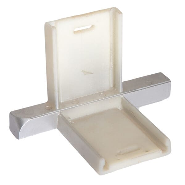 Sang Yi: Internal Angle: PVC