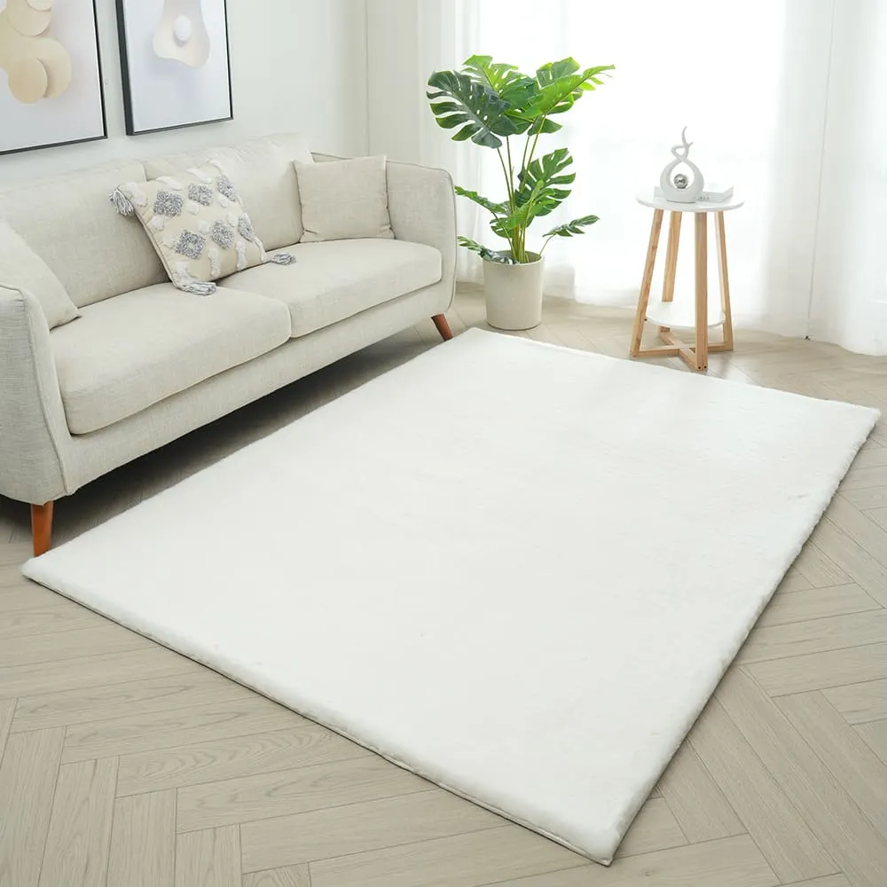 WUHU: Faux Fur Carpet Rug; (150x200)cm, Ivory